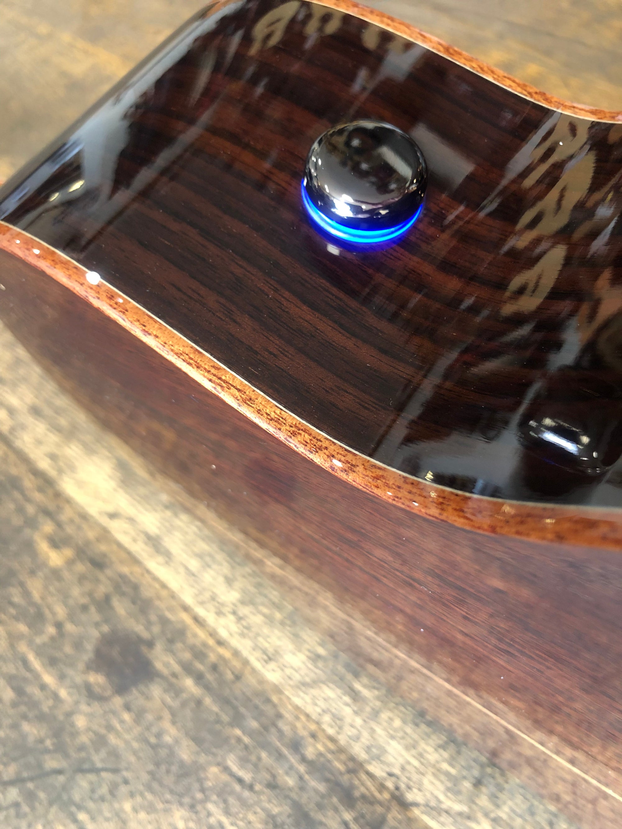 Tanglewood Rosewood Smart Guitar. Mini Jumbo size